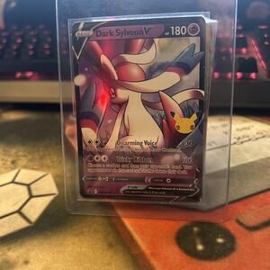 Dark Sylveon V SWSH134 SWSH: Sword & Shield Promo Cards Holo